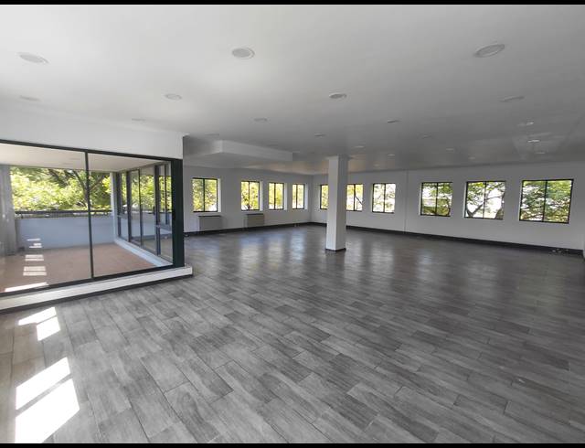198M² OFFICE TO LET IN BRYANSTON